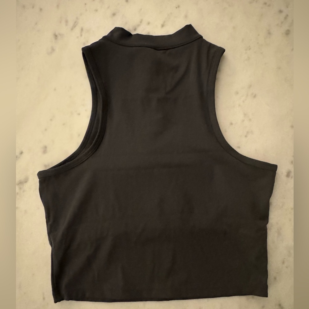 Mathcat Grey Sleeveless Zip-Up workout tank - Picture 4 of 5